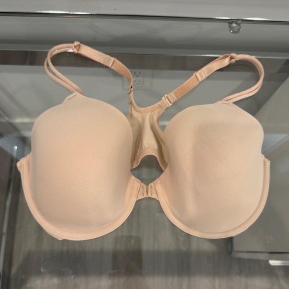 Wacoal Nude Front Clip Racerback Beige Bra (38D) Style 65942 - Picture 2 of 7